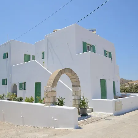 Dioni Lux Guest house Pachaina