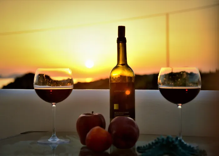 Konukevi Dioni Lux 3*