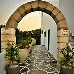 Dioni Lux Pensionat