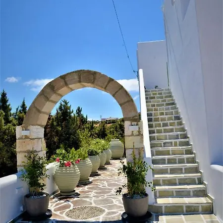 Dioni Lux Pensión 3*