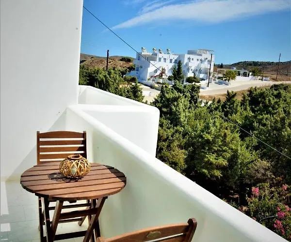 Dioni Lux Pensionat 3*