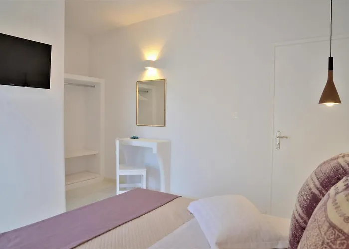 Dioni Lux 3* Pachaina